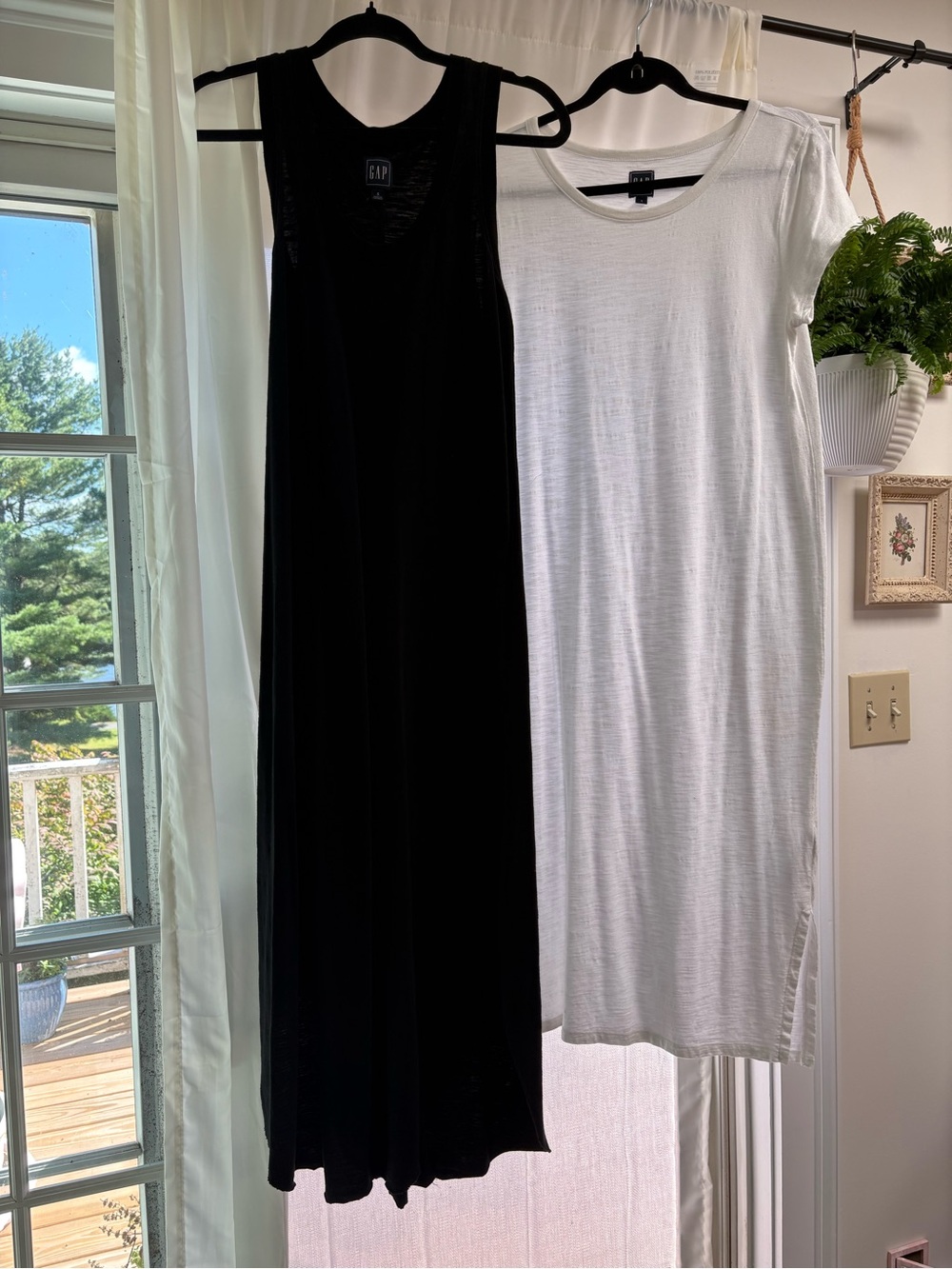 GAP SUMMER DRESSES SIZE SMALL